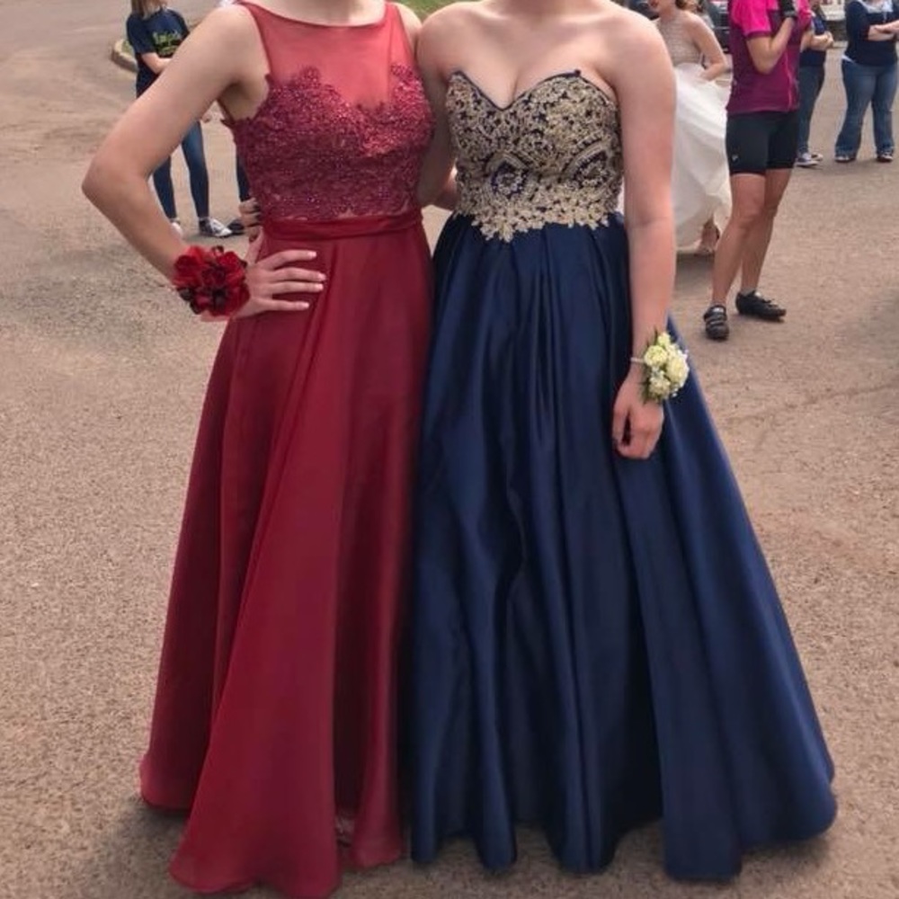 Prom Dress - Picture 2 of 3